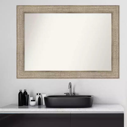 Specchio da parete per bagno in legno argento Trellis non smussato, 42"x30", rettangolare moderno