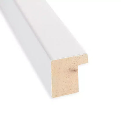 Specchio da parete in legno Svelte Silver da 76x61 cm, non bisellato, moderno rettangolare, nessun assemblaggio richiesto