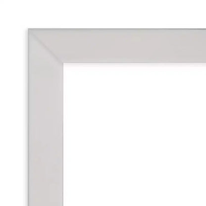 Specchio da parete in legno Svelte Silver da 76x61 cm, non bisellato, moderno rettangolare, nessun assemblaggio richiesto