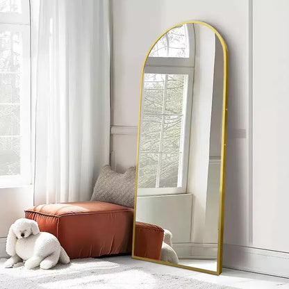 Specchio da terra a figura intera ad arco con cornice in metallo, 96,52 cm L x 180,34 cm H, dorato